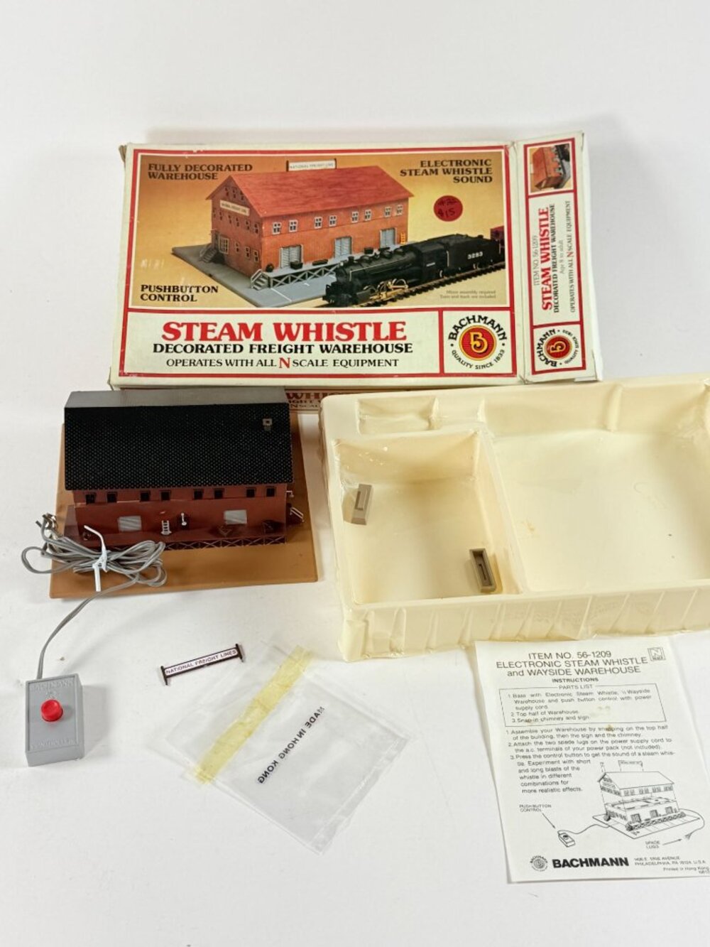 Bachmann Steam Whistle Decorated Freight Warehouse N Scale Model Kit